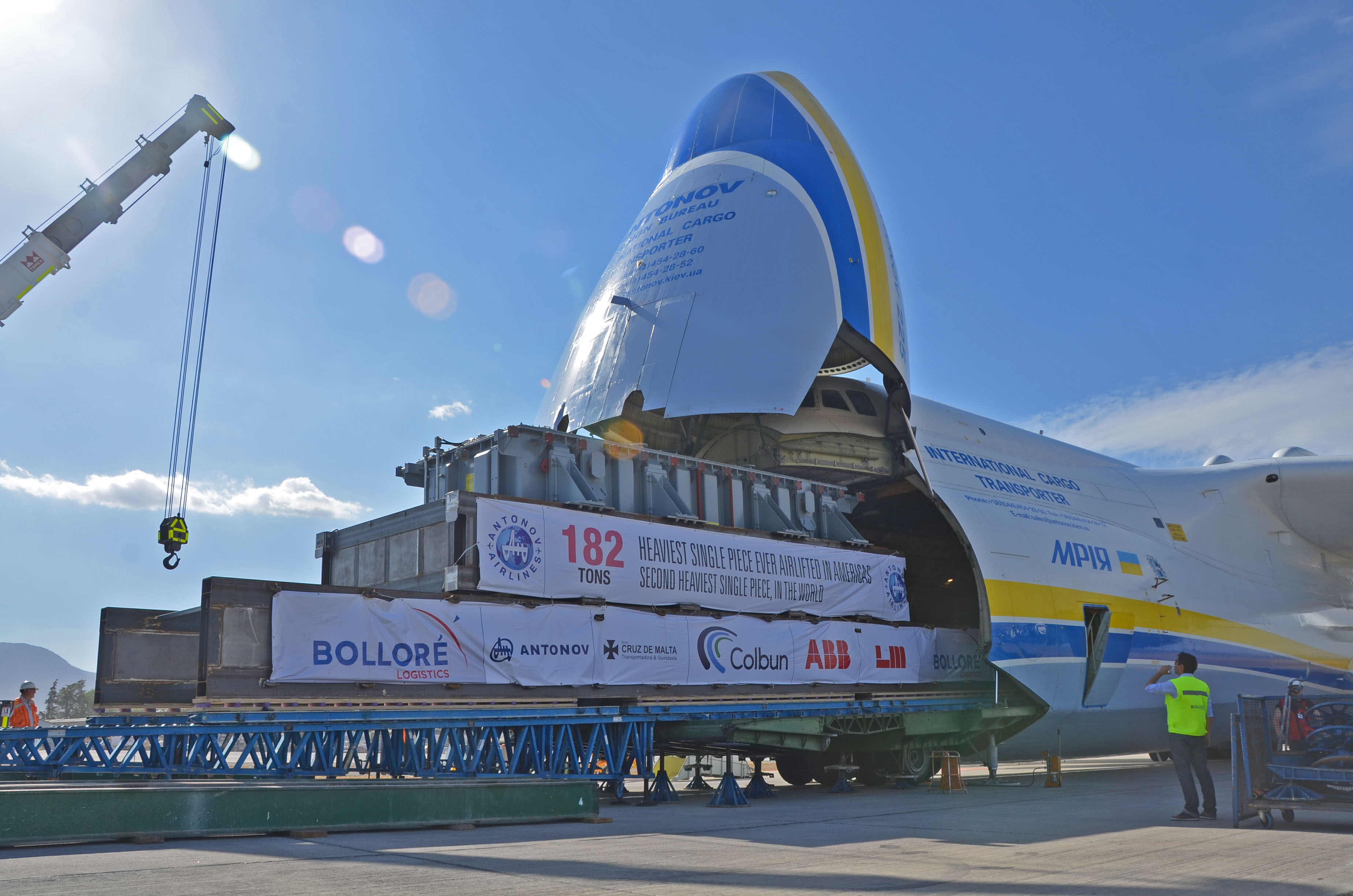 Bolloré Logistics Chile Handles Transformer with AN-225_2.JPG