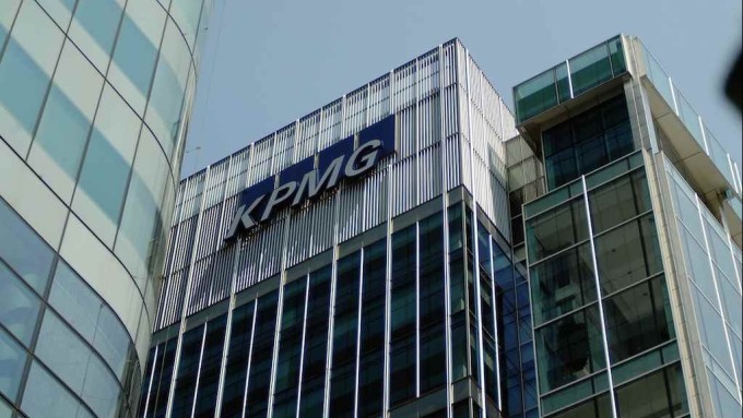 倒闭的Carillion最后一份年度财报由KMPG签核。
